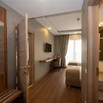 酒店 Elite World Mahmutbey 3*